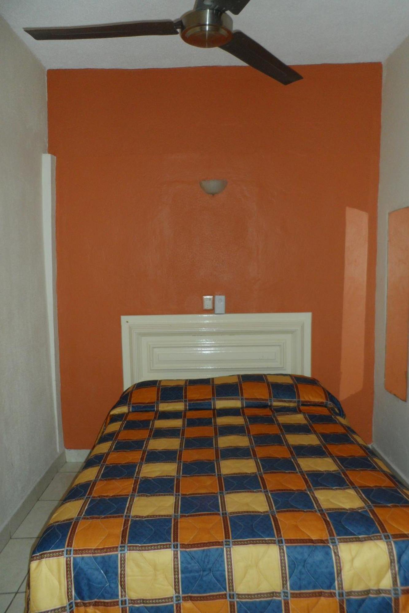 Hotel Fernando Tuxtla Gutiérrez Buitenkant foto